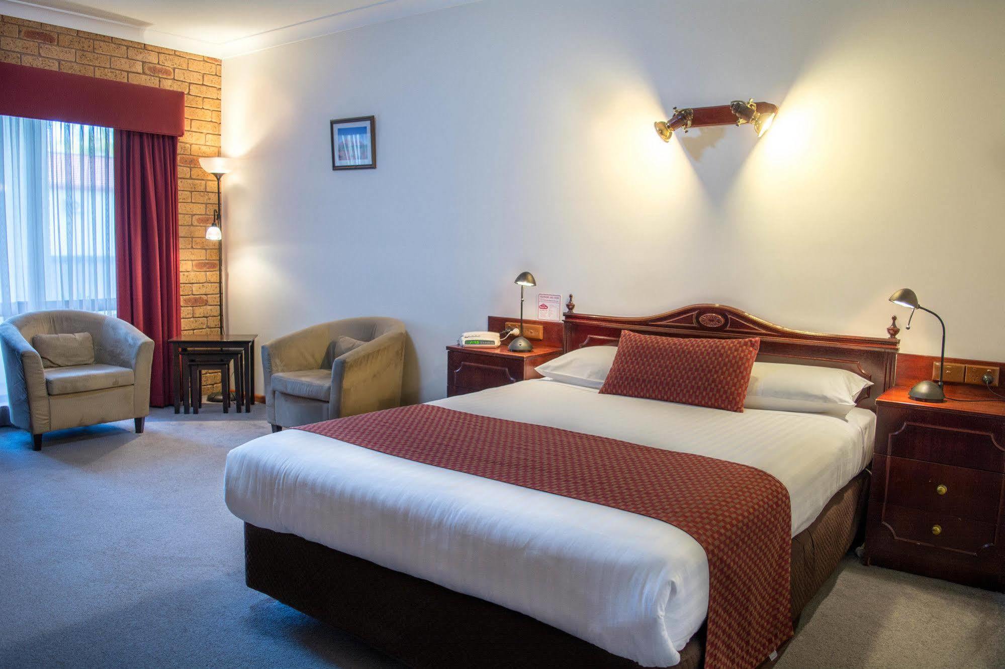 Narrandera Club Motor Inn Extérieur photo